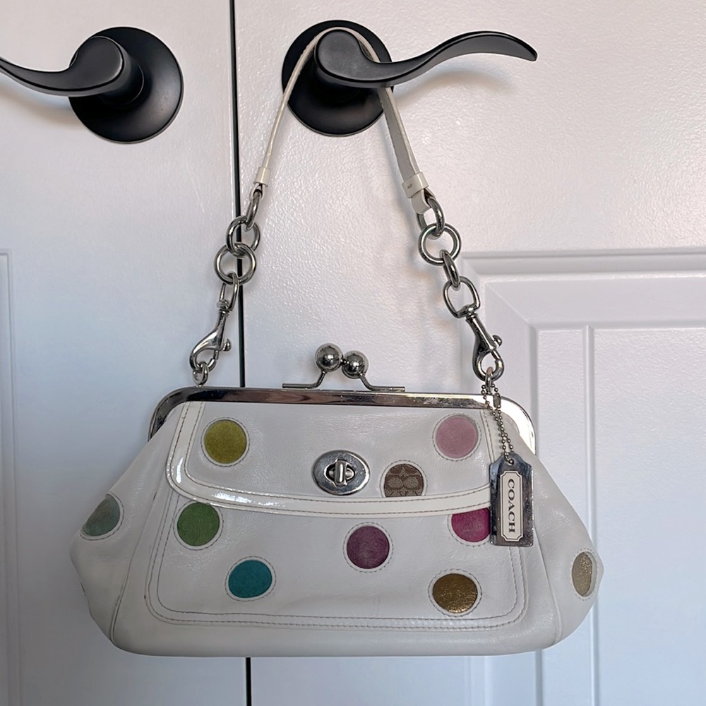 Vintage leather Coach shoulder bag